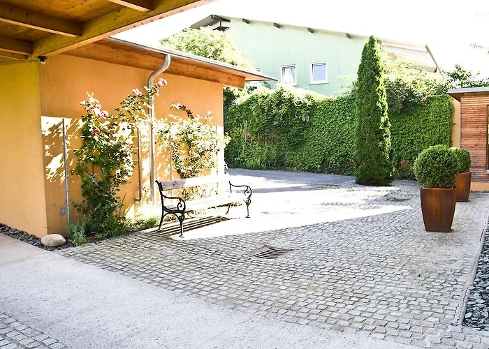 Frühstückspension Popotnik 3*